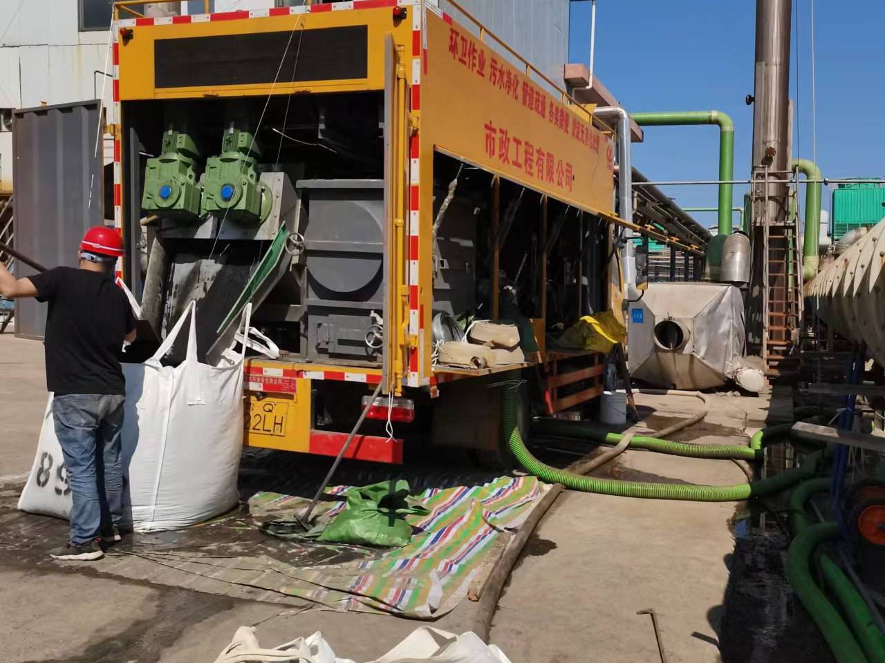 康保淤泥压干处理